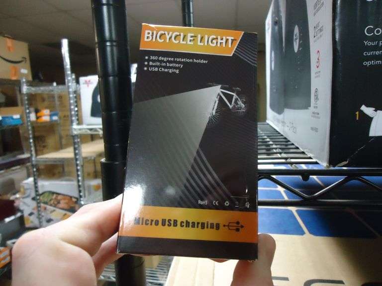 NEW! RECHARGEABLE BICYCLE LIGHT