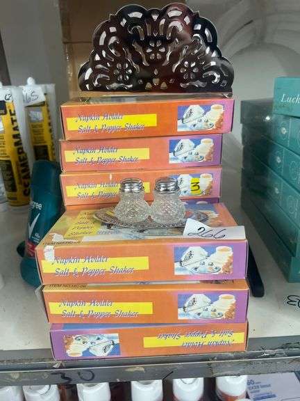 NAPKIN HOLDER SALT & PEPPER SHAKER SET