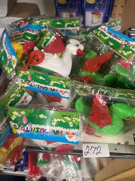 HANDWIN TOYS ROLLING SWAN TOYS