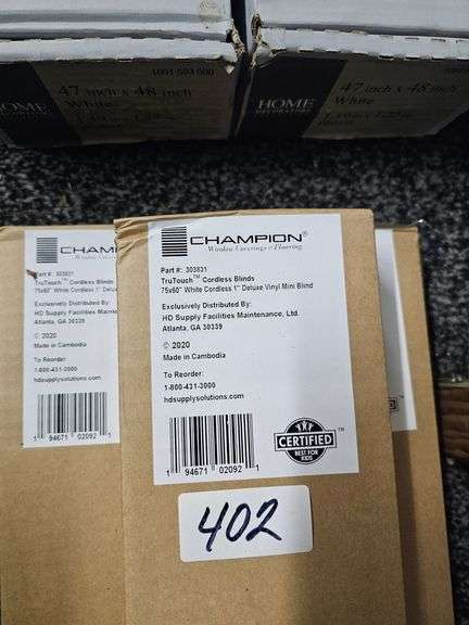 CHAMPION TRUTOUCH CORDLESS BLINDS 75"x60" WHITE CORDLESS 1" DELUXE VINYL MINI BLIND PN 303831