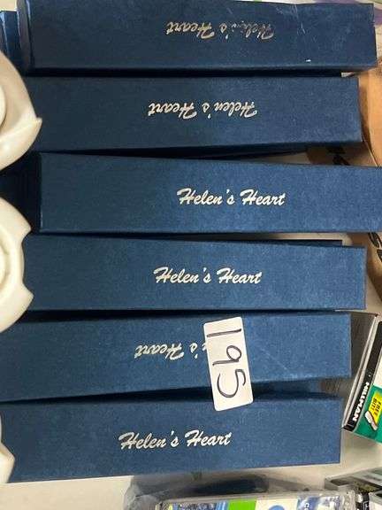 HELENS HEART BLUE JEWELRY BOXES WITH PADDING INSIDE, PERFECT FOR SMALL NECKLACE OR BRACELET… 18 IN LOT
