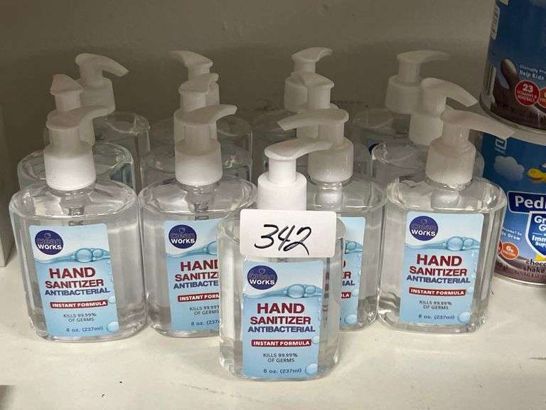 CLEAN WORKS HAND SANITIZER ANTI-BACTERIAL INSTANT FORMULA 75% ALCOHOL 8OZ