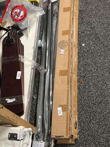 HOME DECORATORS COLLECTION 5/8" ADJUSTABLE CAFE ROD IN BLACK FINISH 28-48"L  834-384 2 PER PACK