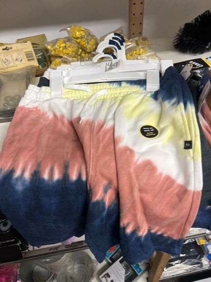 ART CLASS KIDS LARGE NAVY TIE DYE SHORTS SIZE LARGE (12/14) RETAIL $13 EA NEW WITH TAGS