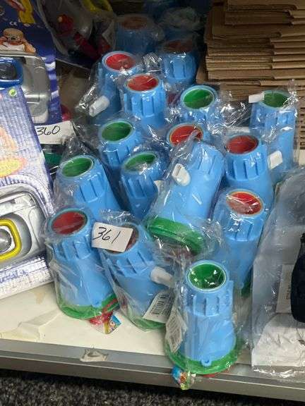PLASTIC TELESCOPING TOY