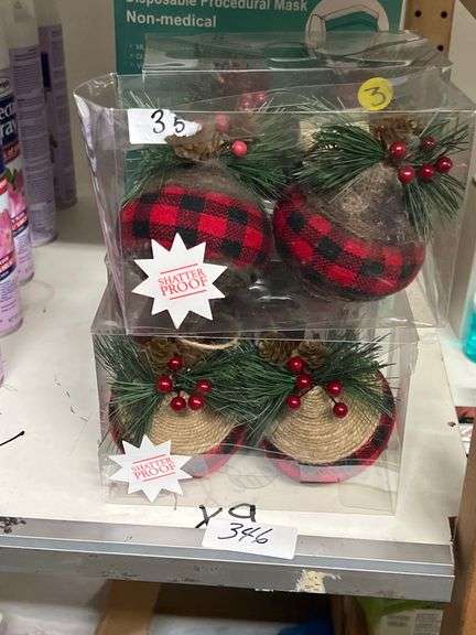 HOBBY LOBBY SHATTERPROOF ORNAMENTS 114mm DIA. HL9181355 2PACK CHRISTMAS 2022 RETAIL $11 EA