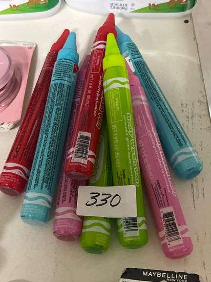 CRAYOLA COLOR FUN BODY WASH PEN IN VARIOUS SCENTS & COLORS 1.9FL OZ EA. 8 IN LOT