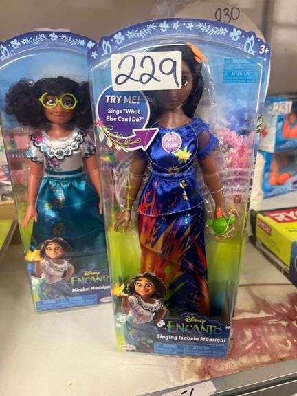 DISNEY ENCANTO MIRABEL MADRIGAL & SINGING ISABELLA MADRIGAL DOLLS BY JAKKS