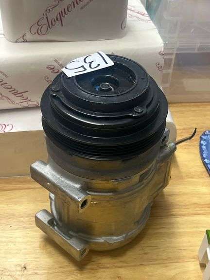 CAR AIR CONDITIONING COMPRESSOR 15 SSB WT2 4ED355