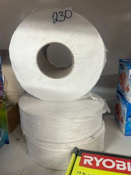 COMMERCIAL TOILET PAPER DISPENSER ROLLS