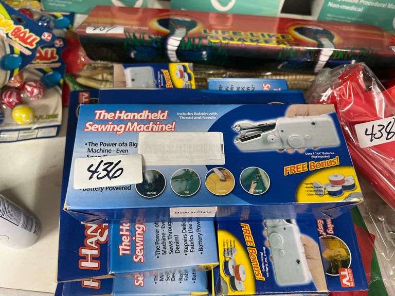 HANDY STITCH THE HANDHELD SEWING MACHINE, PORTABLE AND CORDLESS WITH THREAD & ACCESSORIES INCLUDED