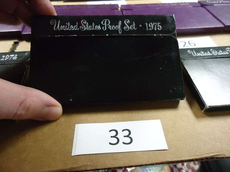 1975 UNITED STATE MINT PROOF SET