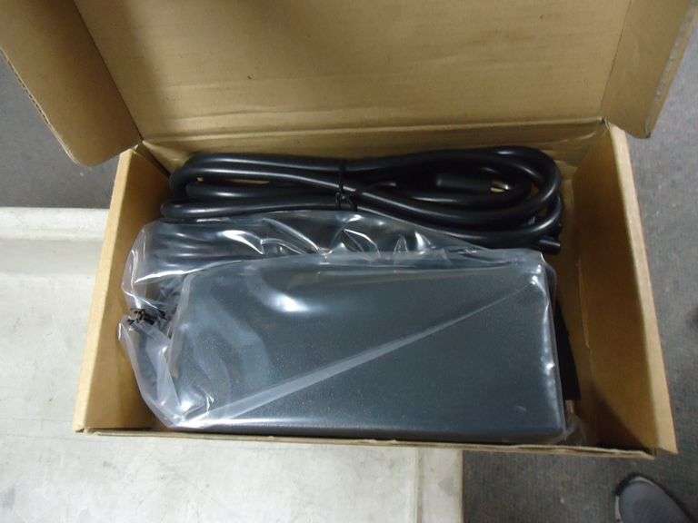 NEW! HP SMART AC LAPTOP CHARGER