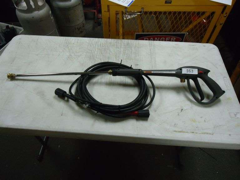 PRESSURE WASHER SPRAY HANDLE AND HOSE