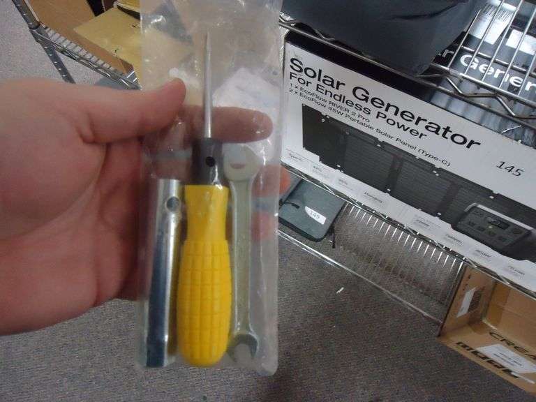 NEW! FLATHEAD SCREW DRIVER AND SPARKPLUG WRENCH