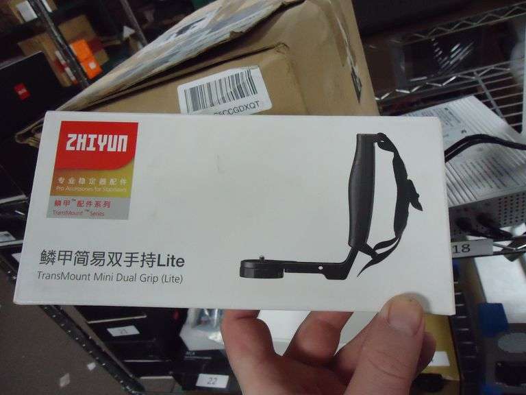 ZHIYUN TRANSMOUNT MINI DUAL GRIP