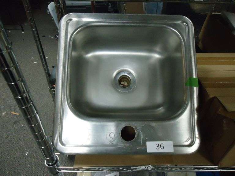 STAINLESS STEEL KITCHEN SINK