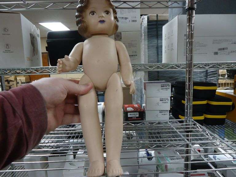DOLL