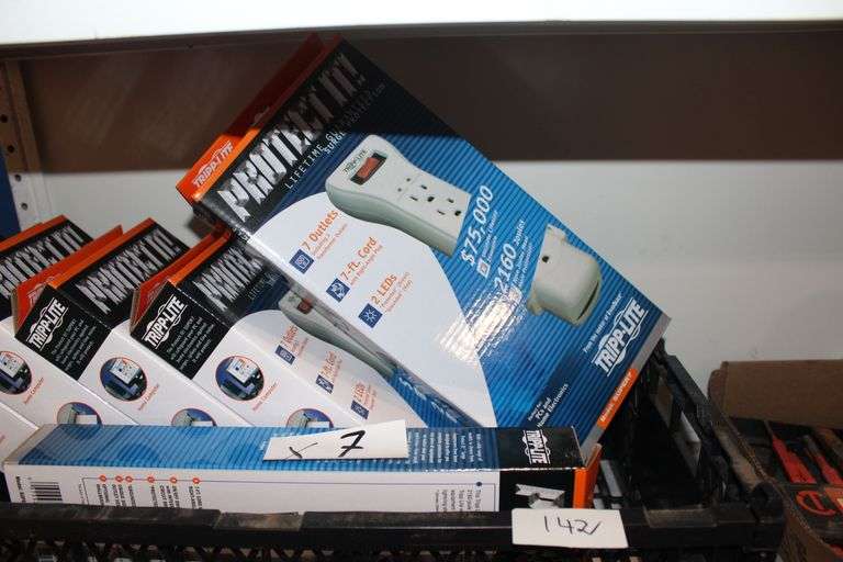 Tripp-Lite Protect It 7-Outlet Surge Protector With 7Ft Cord & Right Angle Plug
