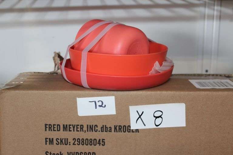 Fred Meyer 3Pc Poly Pro Dinnerware Set Reds
