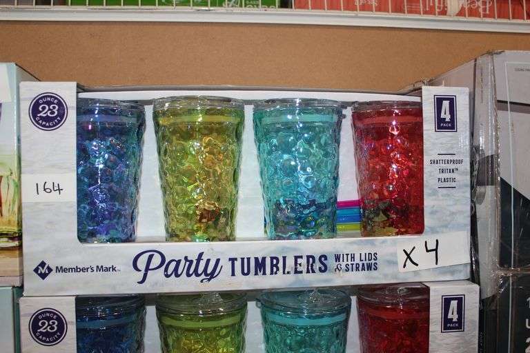 Members Mark Party Tumblers With Lid And Straws, Shatterproof Tritan Plastic 23Oz  4-Pack
