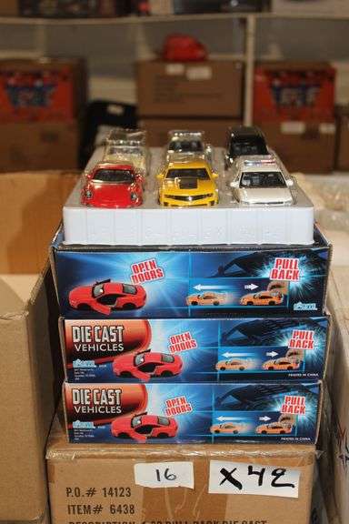 Brand new Excite 1:38 Pull Back Die Cast Metal Cars #6438