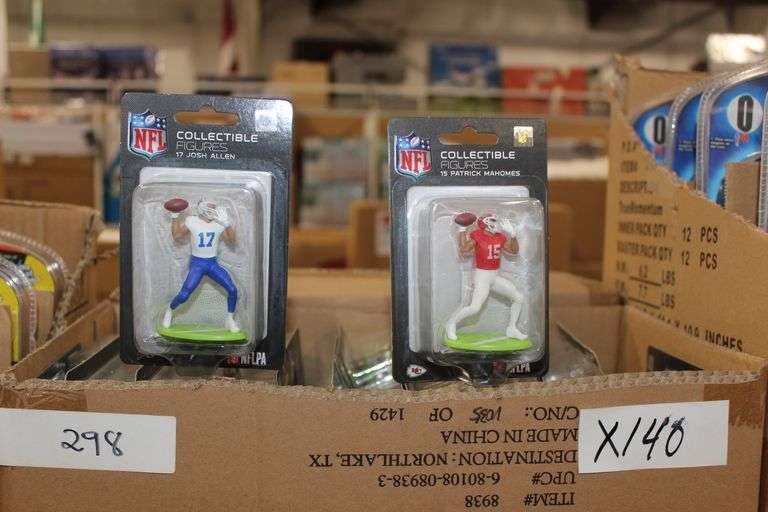 Excite Nflpa Game Changers Collectible Figures 2.5" #8938 Individually Packaged With 5 Different Players Including Patrick Mahomes, Dak Prescott, Josh Allen, Saquon Barkley And Tyreek Hill