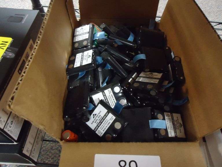 LOT OF UNIDEN BP-40 WALKIE TALKIE BATTERIES