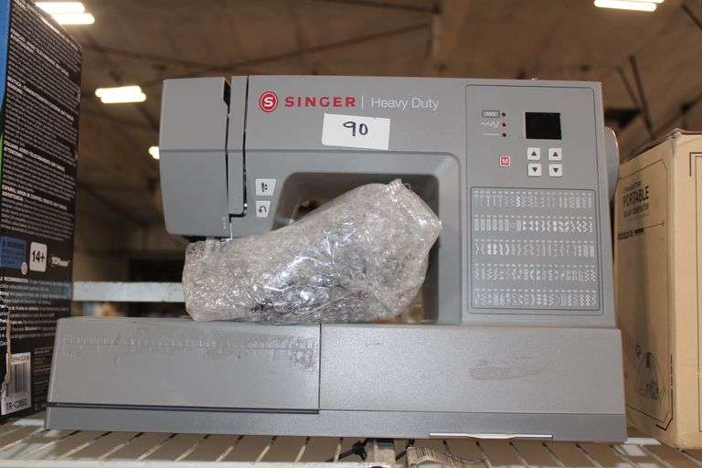 Singer Heavy Duty Electronic Sewing Machine Hd6600C
