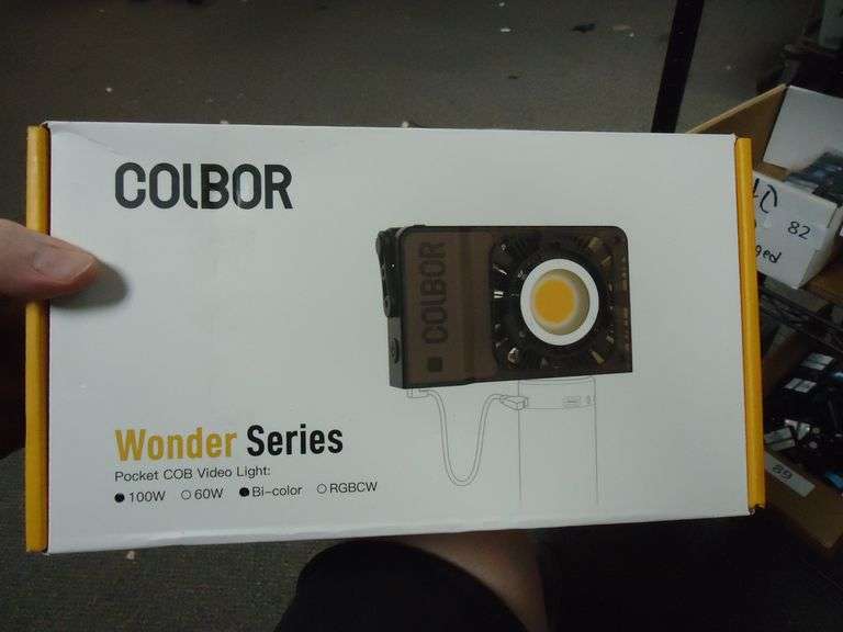 COLBOR 100W POCKET COB VIDEO LIGHT