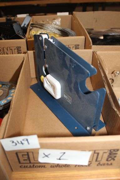Metal Table Mounted Guide With Blade