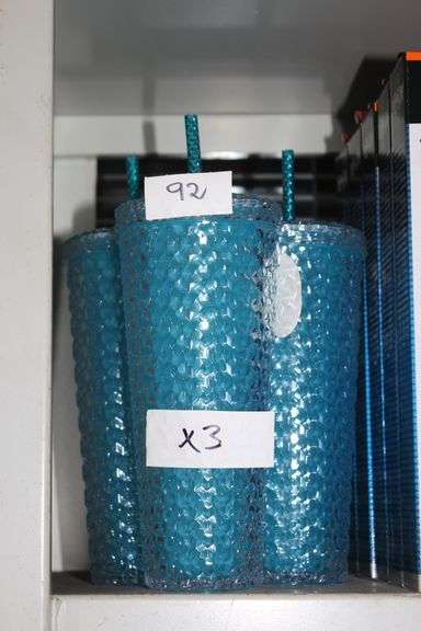 Brand new Blue Textured Color Changing Tumbler With Straw