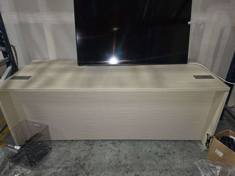 DESK 30" X 29" 78"