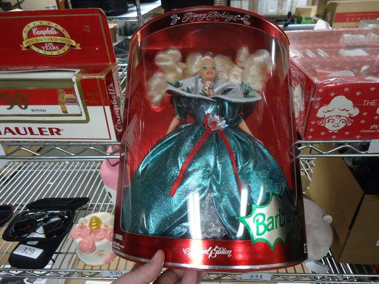 NEW! HAPPY HOLIDAY SPECIAL EDITION BARBIE