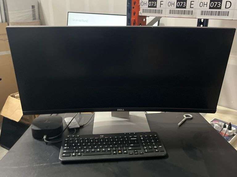 COMPLETE COMPUTER SET UP INCLD. DELL CURVE 32" LCD MONITOR MODEL U341WB, HP USB-C DOCK STATION MODEL HSN-IX02, BLUWTOOTH KEYBOARD