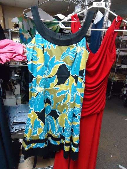 DRESS