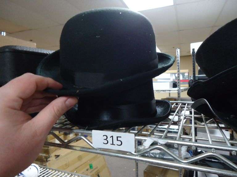 HAT