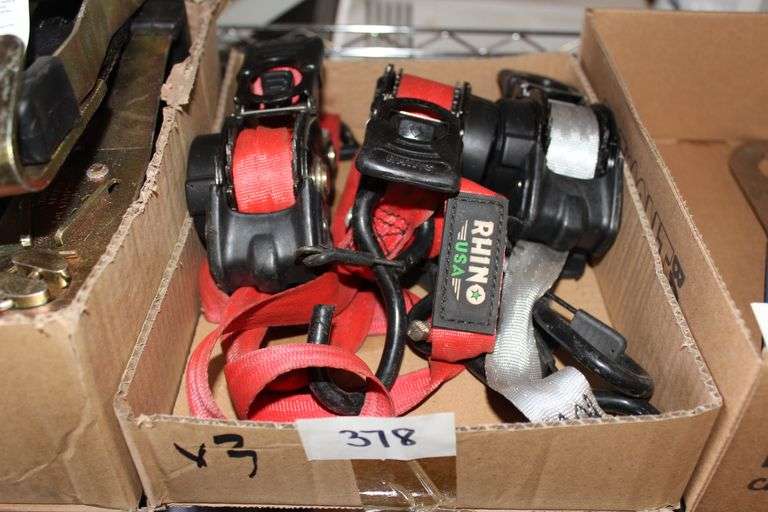Variety Of Ratcheting Tow Straps