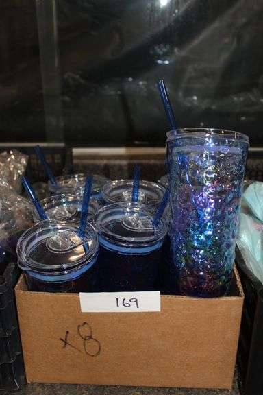 Brand new Plastic Tumbler With Lid & Straw