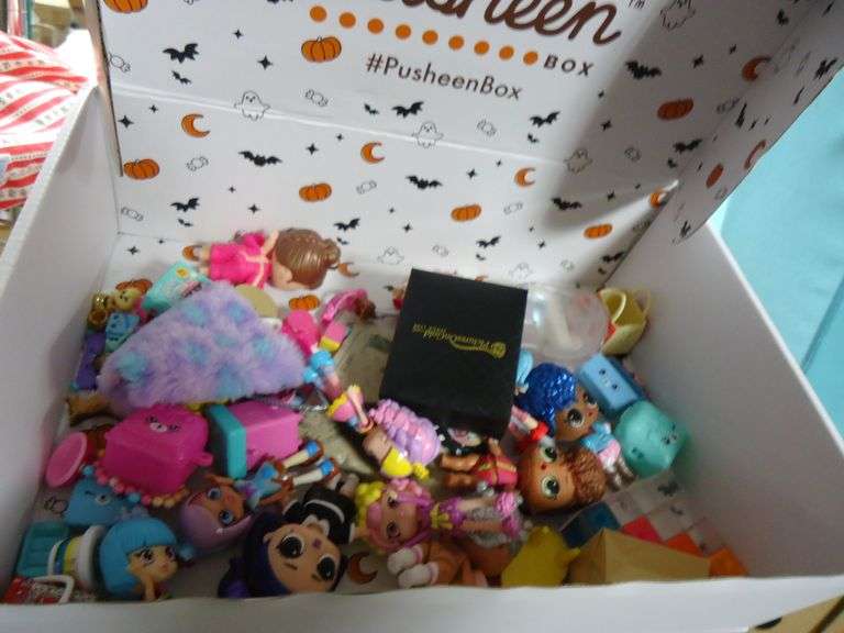 LOT OF TOYS