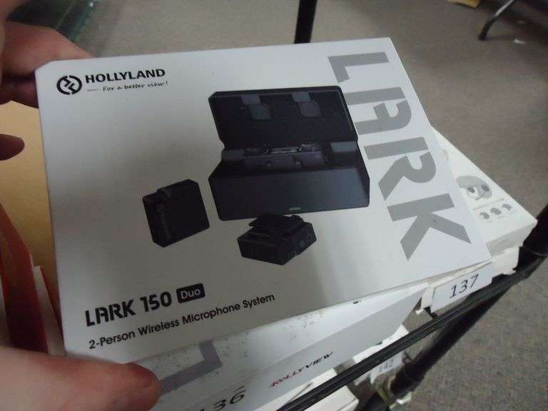HOLLYLAND LARK150 DUO WIRELESS MICROPHONE SYSTEM