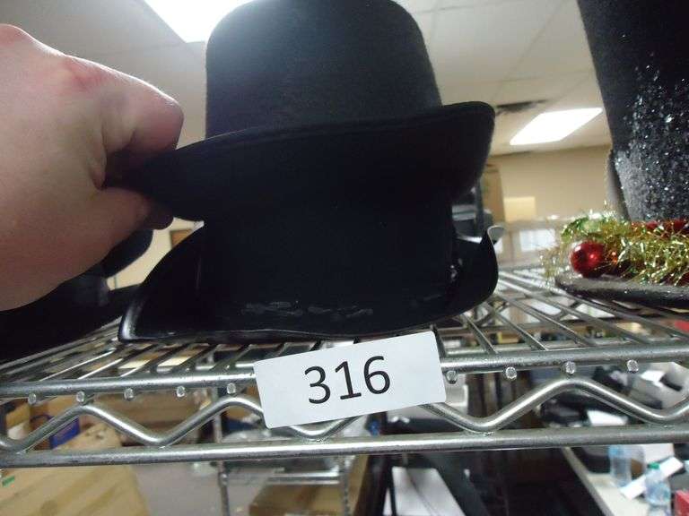 HAT