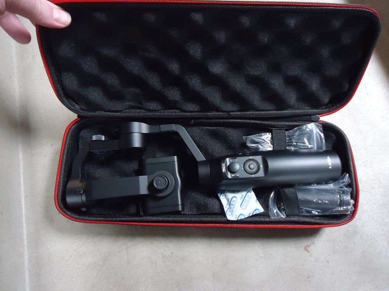 MOZA MINI-MI CAMERA STABILIZER