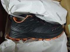 NEW! LOWA AMPLUX ALL TERRAIN RUNNING WOMENS SIZE 6