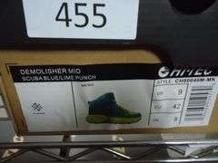 NEW! HI-TEC DEMOLISHER MID SHOE MENS SIZE 9