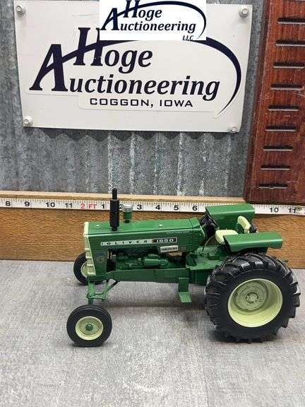 OLIVER 1650 WF TRACTOR, IOWA FFA 2018, 1:16