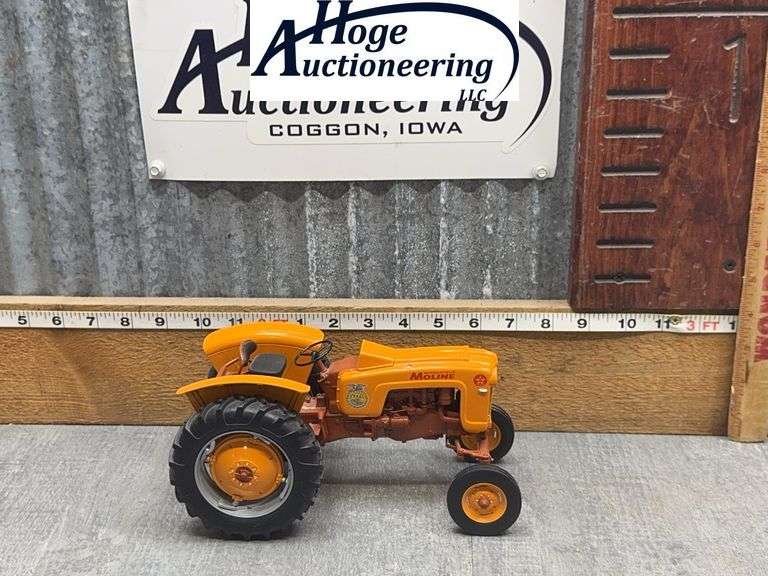M-M 4 STAR WF TRACTOR, IOWA FFA 2005, 1:16