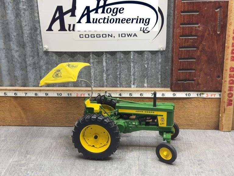 JOHN DEERE 620 WF TRACTOR W/ UMBRELLA, IOWA FFA 2006, 1:16