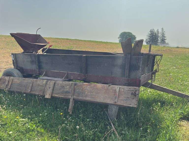 Antique wagon width and gate seeder