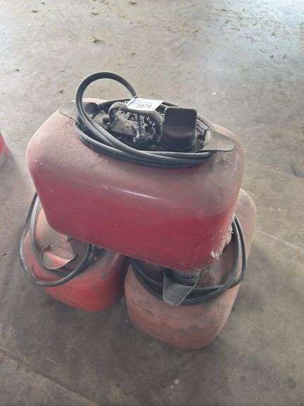 X 3 money-Metal boat motor tanks